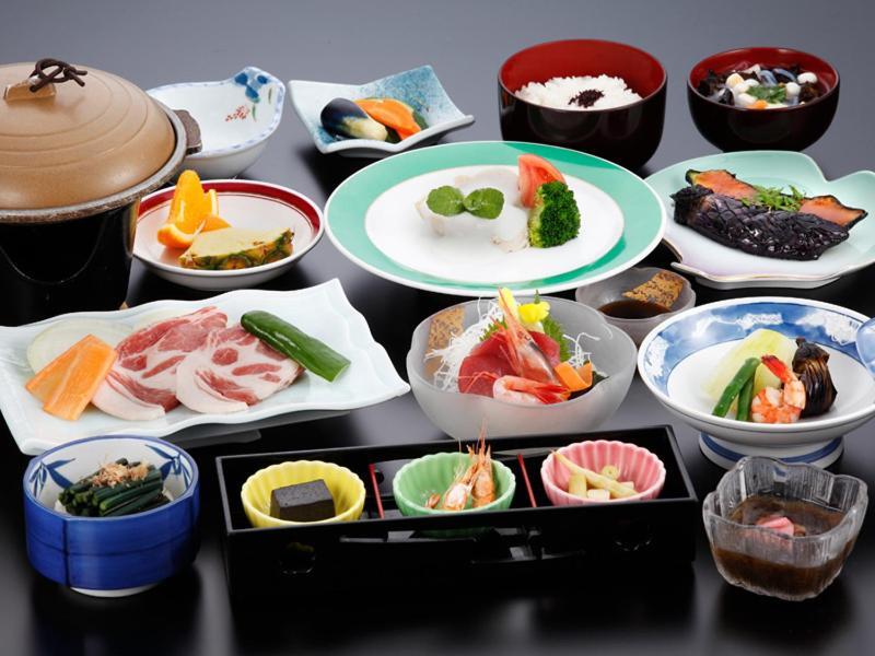 Ashinomaki Prince Hotel Aizuwakamatsu Esterno foto
